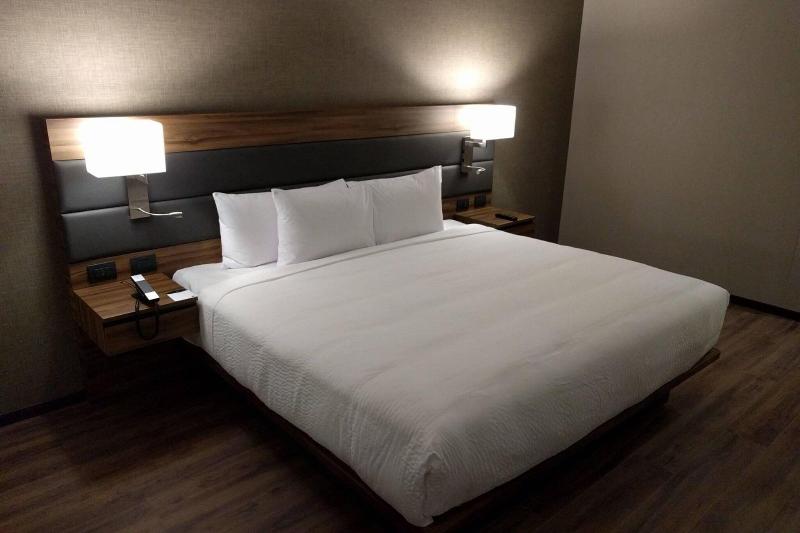 اتاق استاندارد با تخت بزرگ, Ac Hotel By Marriott Santa Fe