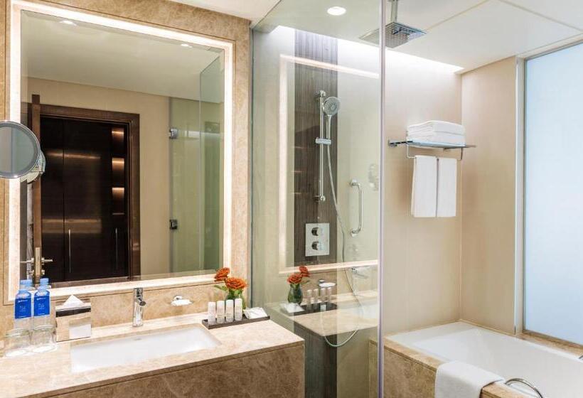 اتاق سوپریور, Radisson Blu Hotel, Ajman