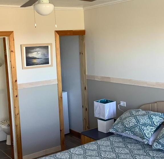 اتاق لوکس, Hôtel Motel Rocher Percé