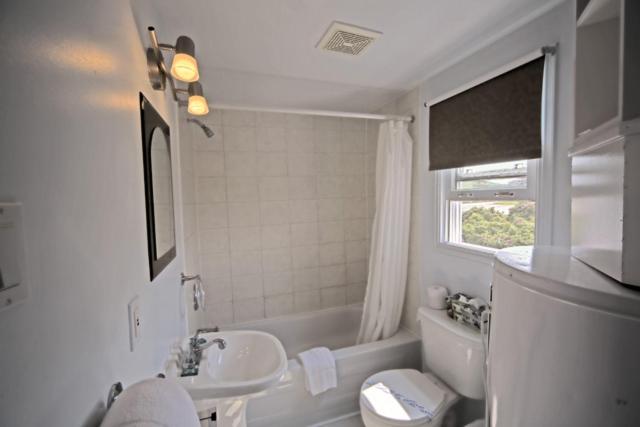 کلبه ییلاقی, Hôtel Motel Rocher Percé