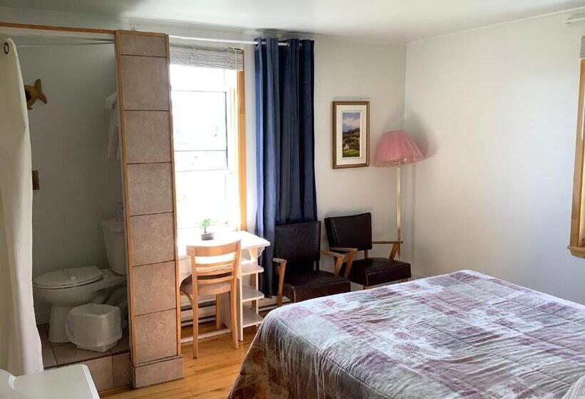 بانگلوی استاندارد, Hôtel Motel Rocher Percé