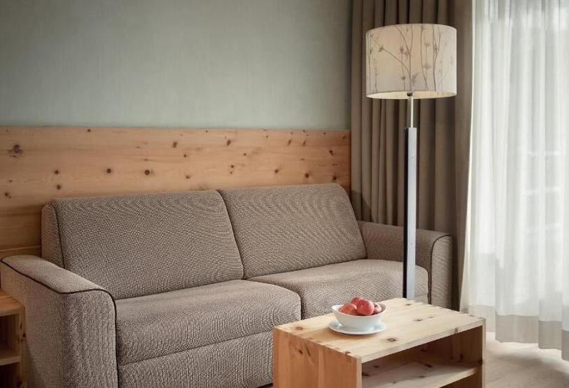 اتاق لوکس با بالکن, Naturhotel Leitlhof