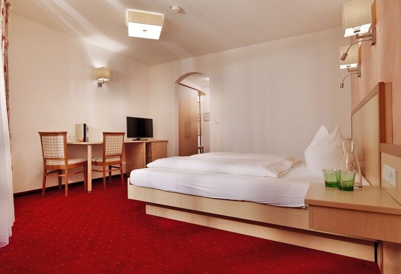 اتاق استاندارد با تخت دوبل, Posthotel Strengen Am Arlberg