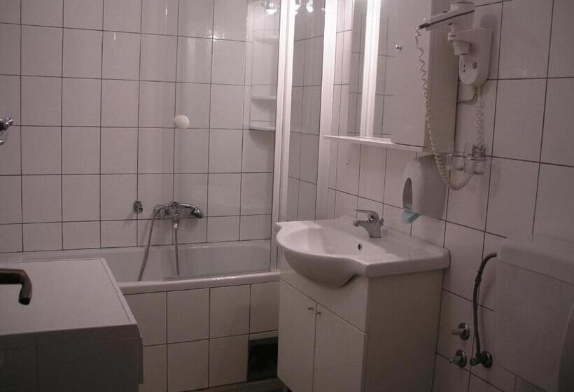 آپارتمان 1 خوابه با چشم‌انداز باغ, Aparthotel Pecic