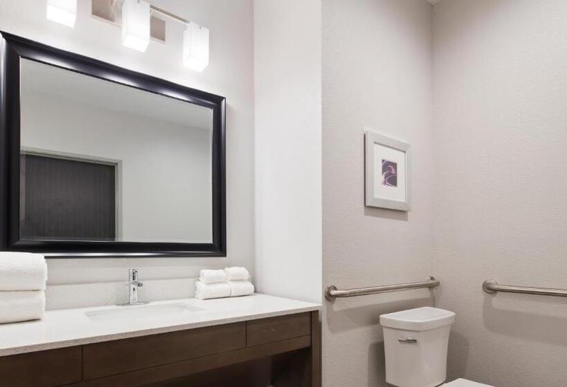 سوئیت برای معلولان, Best Western Plus Buda Austin Inn & Suites