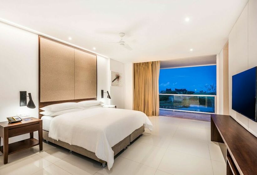 سوئیت جونیور با تخت بزرگ, Dreams Karibana Cartagena Golf & Spa Resort   All Inclusive