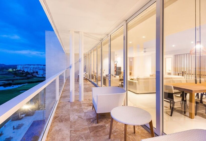 سوئیت کلوب با چشم‌انداز دریا, Dreams Karibana Cartagena Golf & Spa Resort   All Inclusive