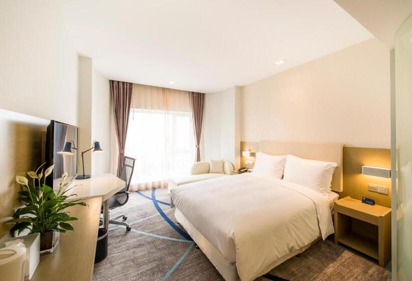 اتاق استاندارد با تخت بزرگ, Holiday Inn Express Chengde Downtown, An Ihg