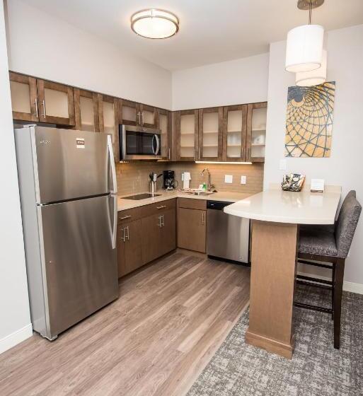 Deluxe Suite King Bed, Staybridge Suites Houston   Humble Beltway 8 E, An Ihg
