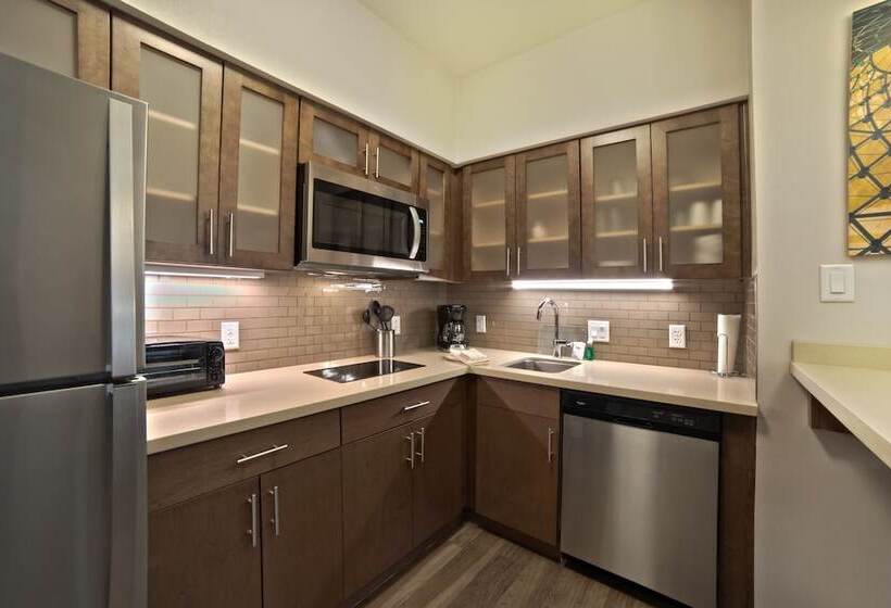 سوئیت 2 خوابه, Staybridge Suites Houston   Humble Beltway 8 E, An Ihg