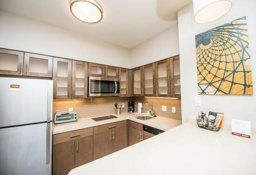 سوییت, Staybridge Suites Houston   Humble Beltway 8 E, An Ihg