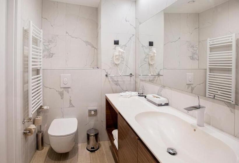 Deluxe Zimmer, Marvie Hotel & Health