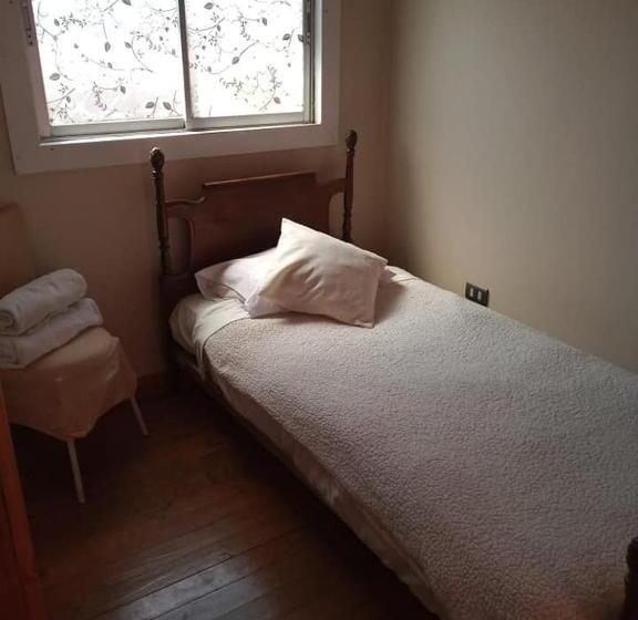 اتاق استاندارد یک نفره, Hostal Playa Peñuelas