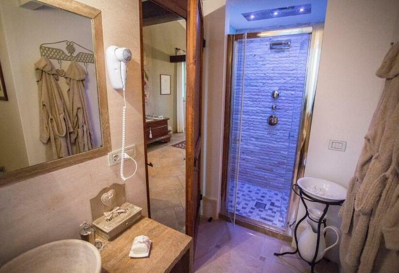 سوییت, Locanda Antico Casale Cesenatico