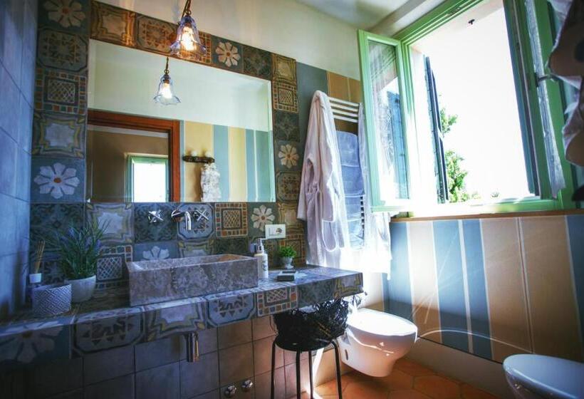 اتاق لوکس, Locanda Antico Casale Cesenatico