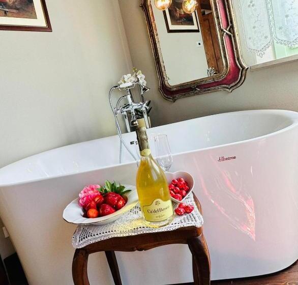 سوییت, Locanda Antico Casale Cesenatico