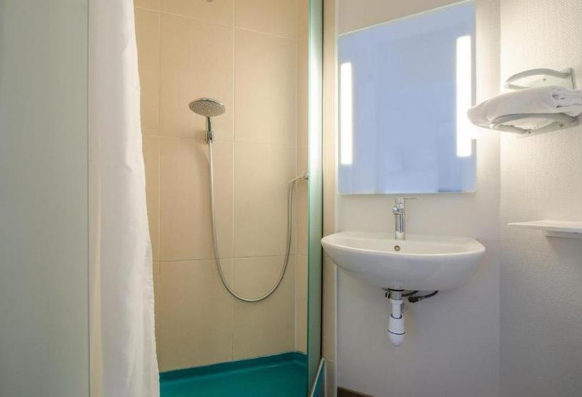اتاق استاندارد چهار تخته, B&b Hotel Chartres Le Coudray