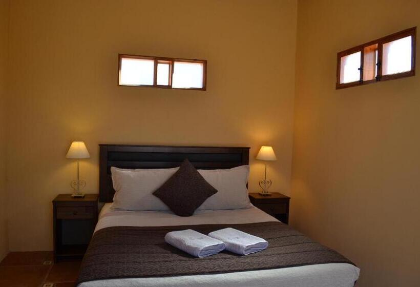 Comfort room with terrace, Hostal Y Cabañas Renta House San Pedro