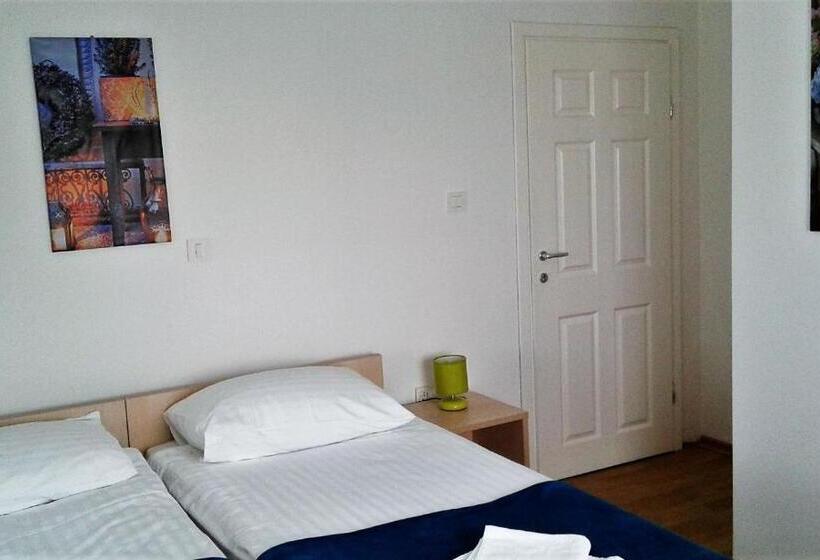 اتاق لوکس, Rooms Stella