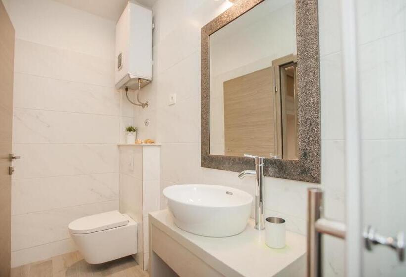 تختخواب در اتاق مشترک, Hostel Splendido