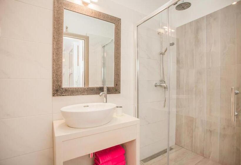 تختخواب در اتاق مشترک, Hostel Splendido