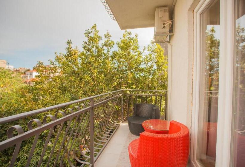 اتاق استاندارد, Hostel Splendido