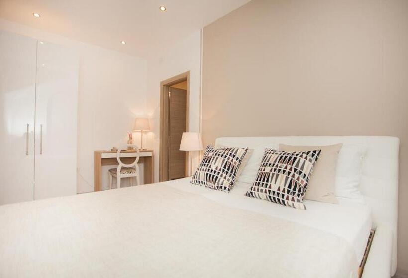 اتاق لوکس, Hostel Splendido