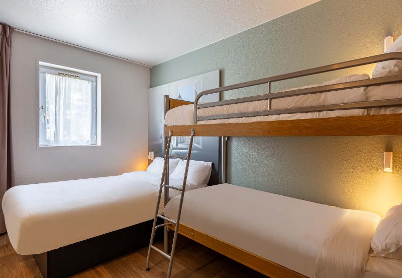 اتاق استاندارد چهار تخته, B&b Hotel Chartres Le Coudray
