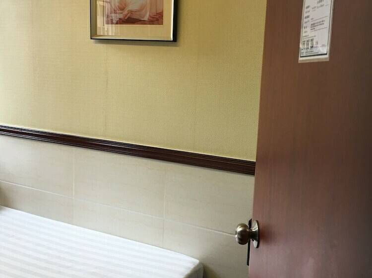 اتاق استاندارد, Hang Ho Hostel