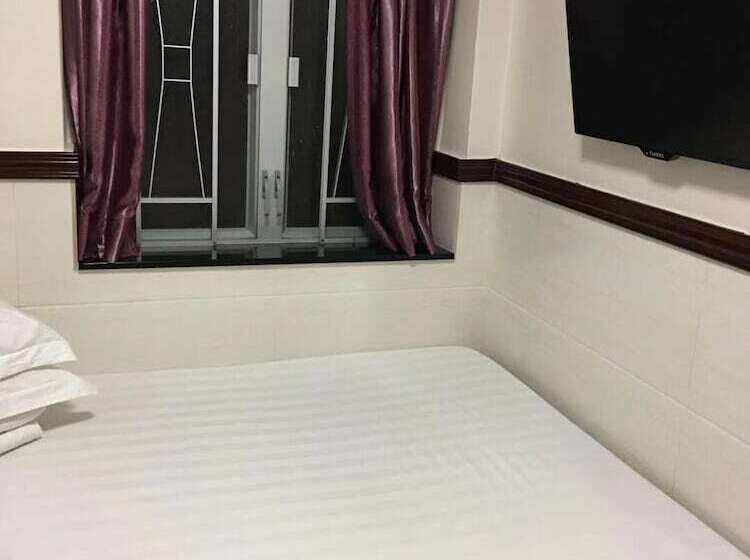 اتاق استاندارد یک نفره, Hang Ho Hostel