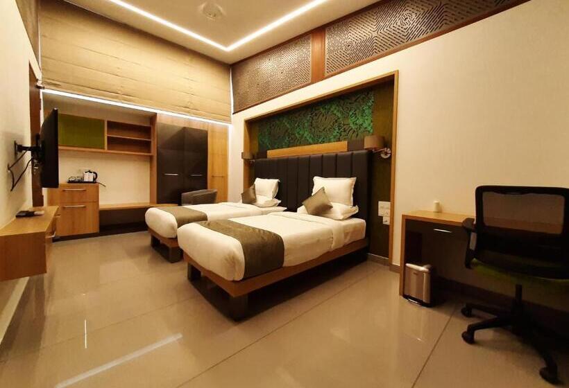سوییت با چشم‌انداز باغ, Lago Leisure Resort & Spa
