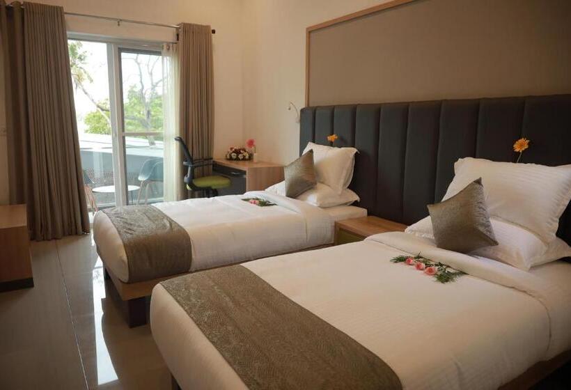 اتاق لوکس با بالکن, Lago Leisure Resort & Spa