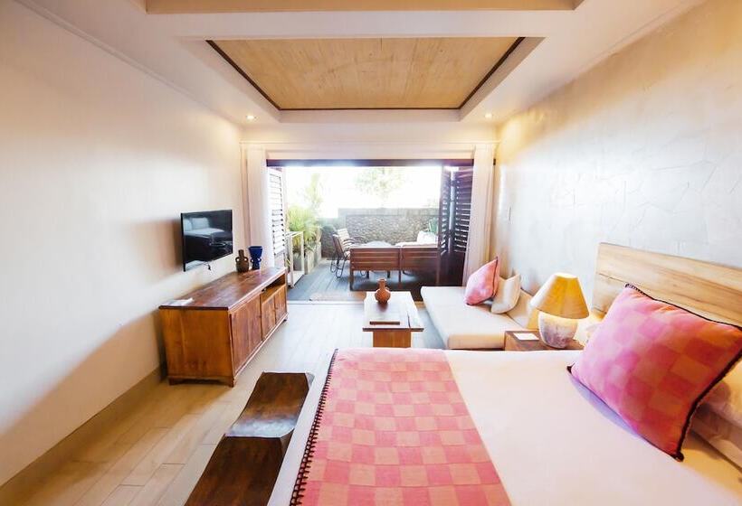 اتاق لوکس, The Point Surfcamp Bali