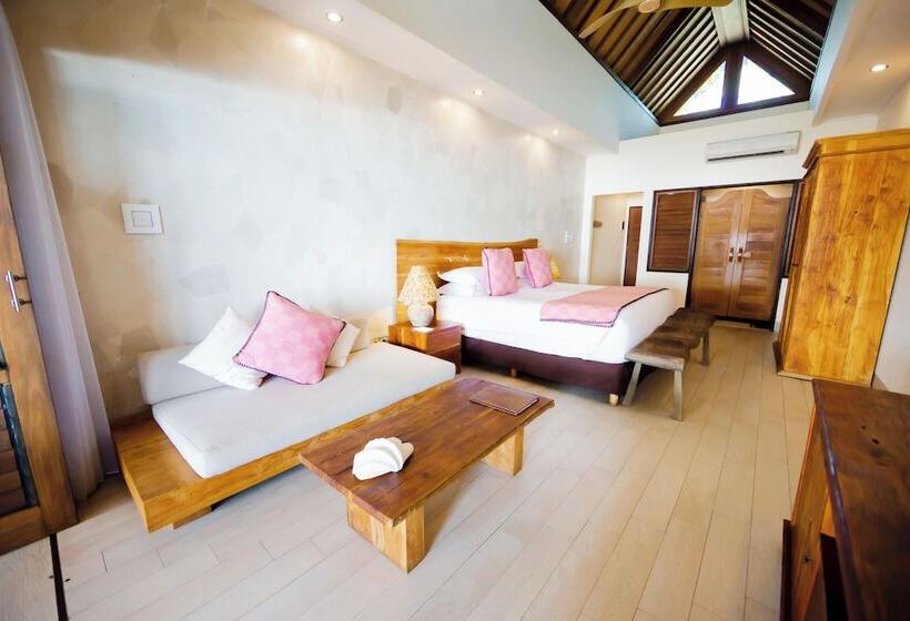 اتاق لوکس با چشم‌انداز دریا, The Point Surfcamp Bali