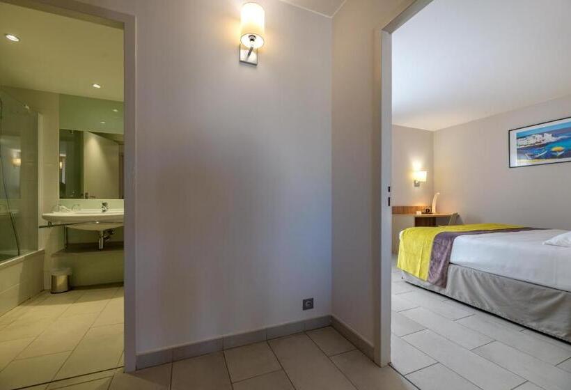 Апартаменты 3 Спальни, Residence De Tourisme Ajaccio Amiraute