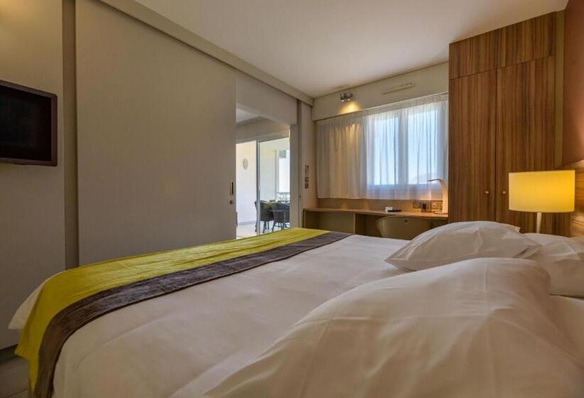 Апартаменты 3 Спальни, Residence De Tourisme Ajaccio Amiraute