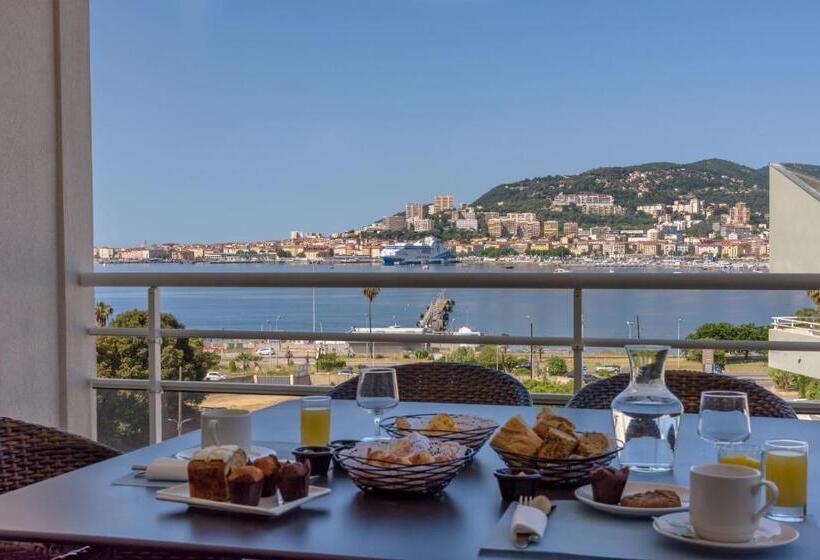 Апартаменты 3 Спальни, Residence De Tourisme Ajaccio Amiraute