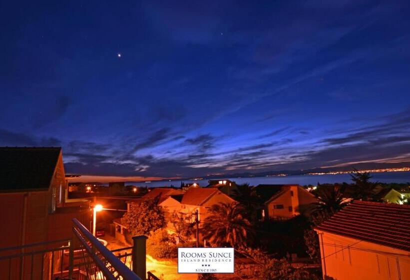 اتاق استاندارد با سرویس بهداشتی مشترک, Guest House Sunce, Traveler S Choice Best Panoramic View, Supetar Island Brac