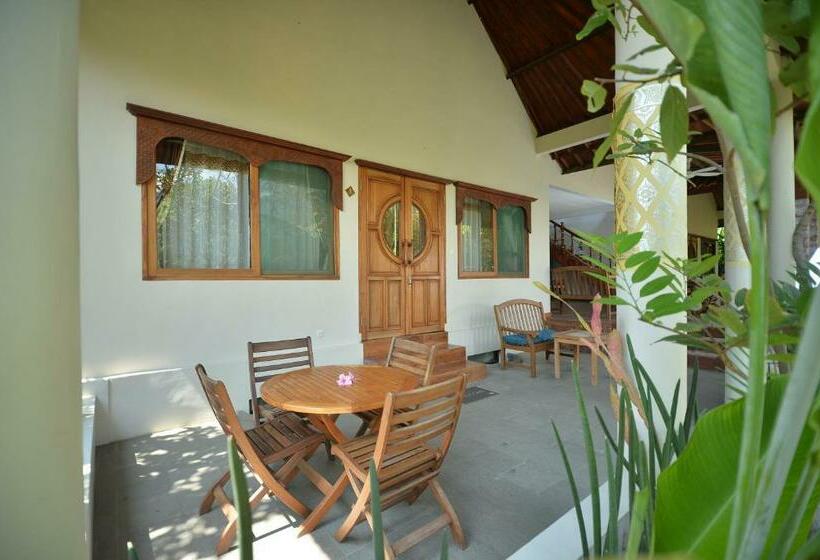 Deluxe Suite King Bed, Hibiscus House Pemuteran Bali