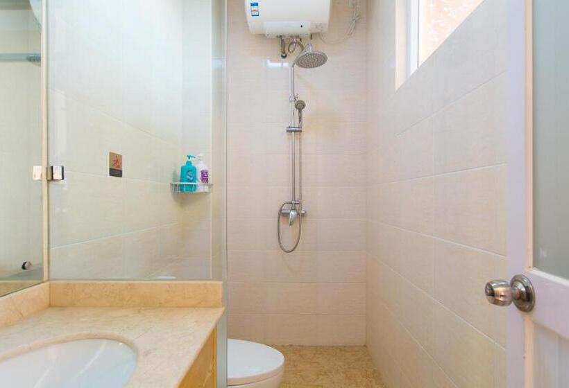 اتاق استاندارد با بالکن, Sanya Passion Fruit Inn