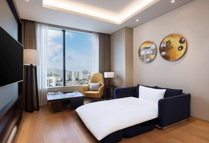 수피리어 스위트, Grand Mercure Ambassador Hotel And Residences Seoul Yongsan