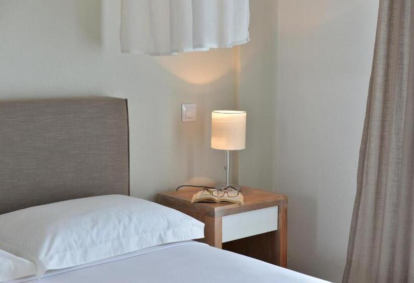 اتاق استاندارد, Aella Residence