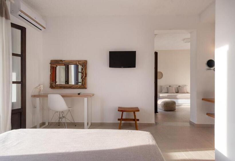 سوئیت راحتی, Aella Residence