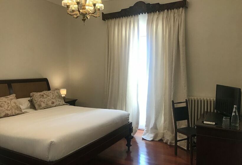 اتاق استاندارد با چشم‌انداز, Casa Palacio Villazambra