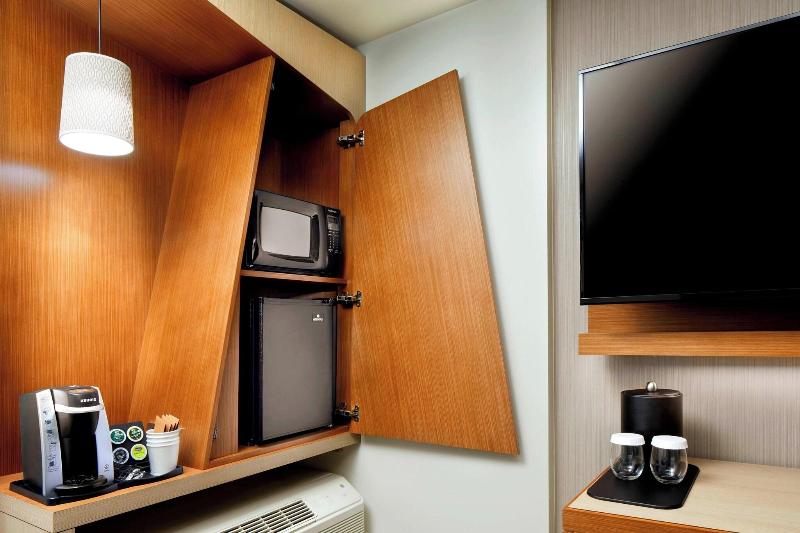 اتاق استاندارد با تخت بزرگ, Courtyard By Marriott Houston Intercontinental Airport
