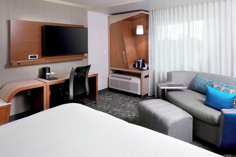 اتاق استاندارد با تخت بزرگ, Courtyard By Marriott Houston Intercontinental Airport