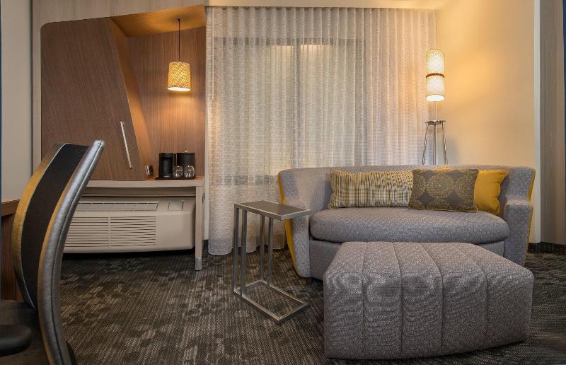 اتاق استاندارد با تخت بزرگ, Courtyard By Marriott Houston Intercontinental Airport