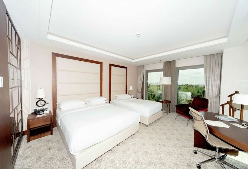 Family Room, Doubletree By Hilton Istanbul Topkapi