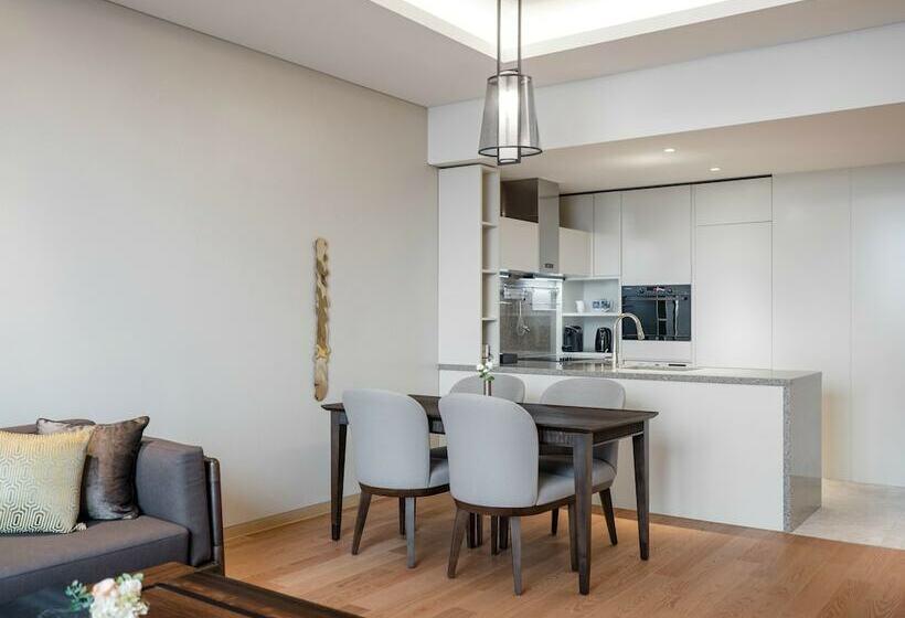 디럭스 스위트, Grand Mercure Ambassador Hotel And Residences Seoul Yongsan