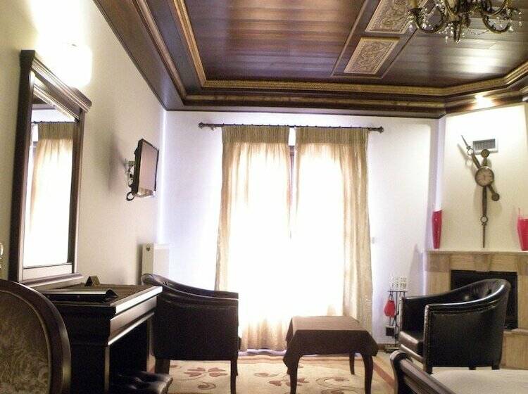스탠다드 트리플 룸, Guesthouse Iridanos